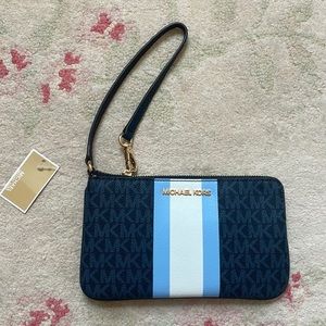 Michael Kors Jet Set Travel wallet